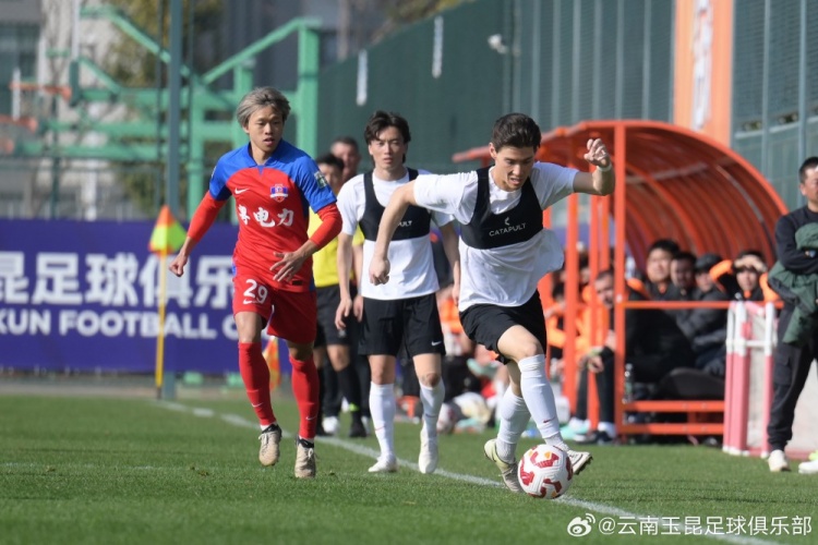  熱身賽：奧斯卡、楊一虎破門，馬鎮(zhèn)撲點，云南玉昆1-1平梅州客家