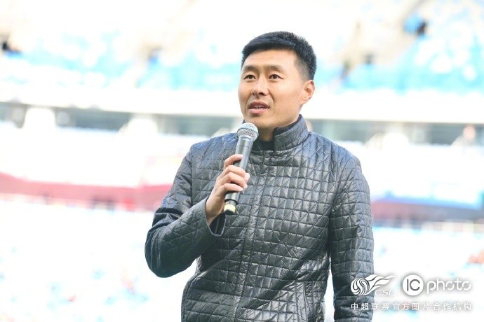  感謝姜寧和劉震理為中國足球、青島足球、青島海牛做出的貢獻(xiàn)