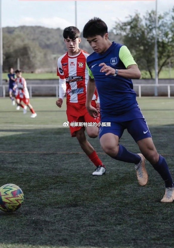  效力巴達(dá)洛納U16的中國(guó)球員汪修昊，入選西班牙加泰羅尼亞大區(qū)隊(duì)