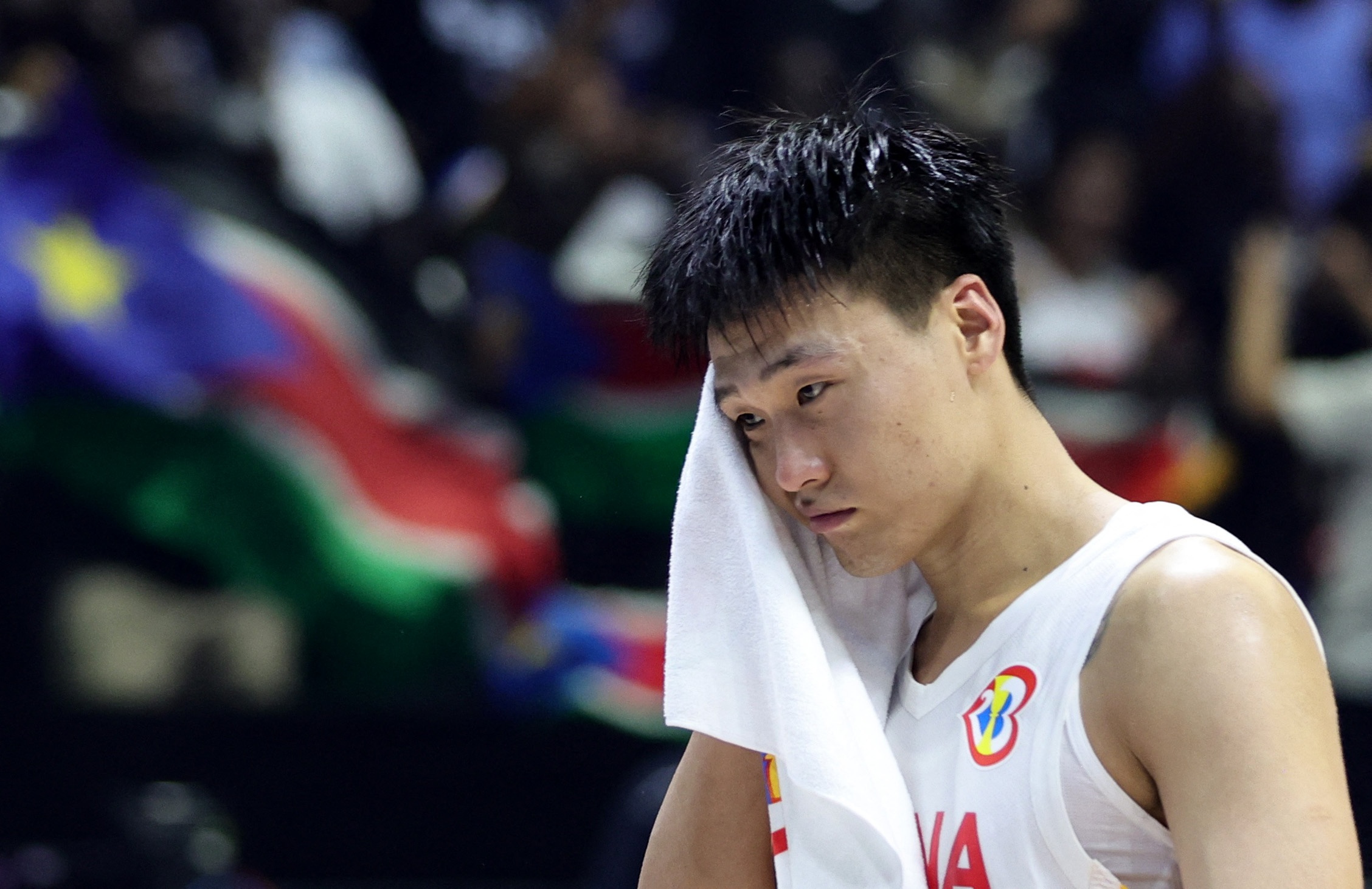  新科隊(duì)長！趙睿首節(jié)3投全中拿到6分2板1助 正負(fù)值+7