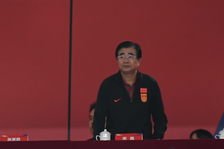  北青體育：宋凱、許基仁探班U20國(guó)青，將全程陪伴征戰(zhàn)U20亞洲杯