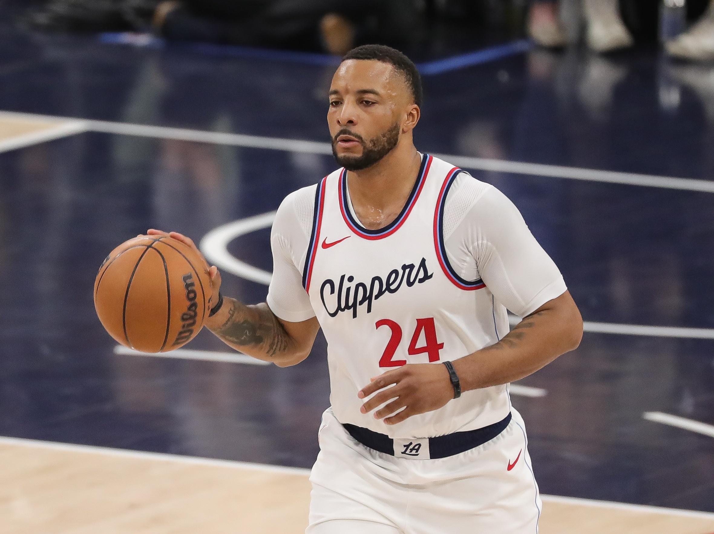  詹姆斯臨時缺陣！船記直接喊話NBA官方：讓鮑威爾進(jìn)全明星吧